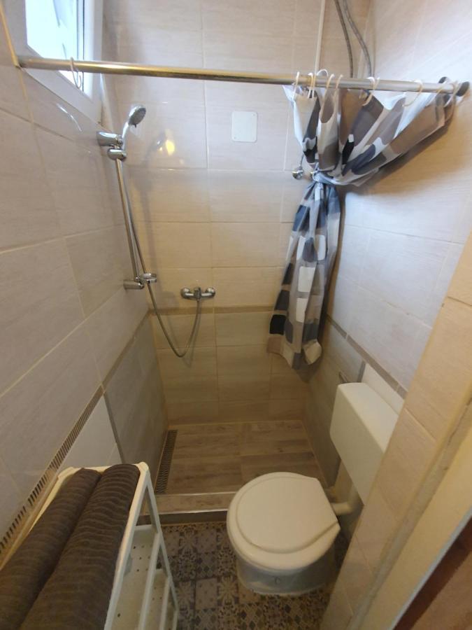 Cozy Studio With Air Condition Freshly Renovated Budapest Exterior photo